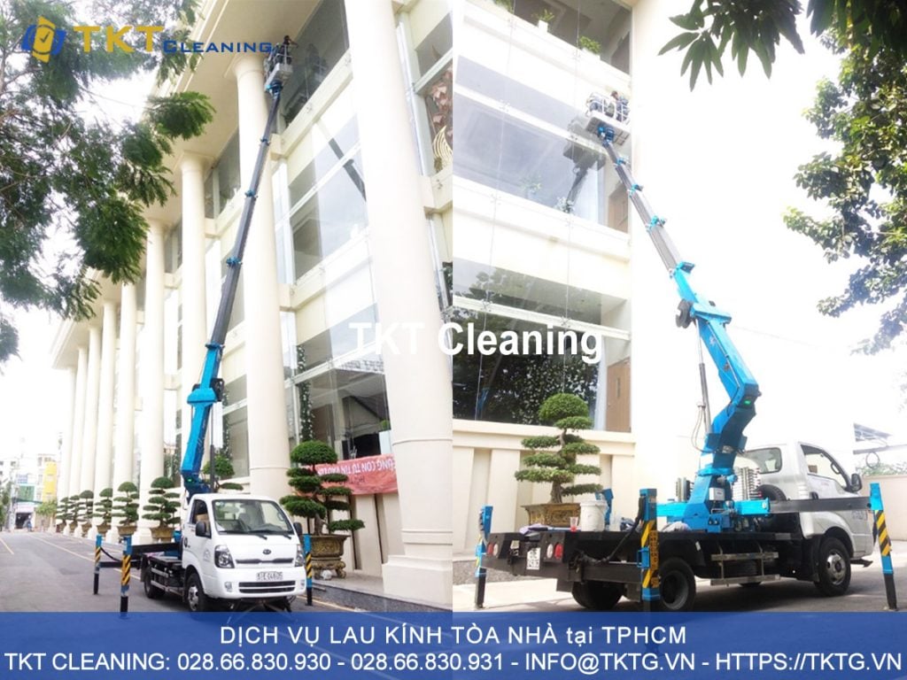 dịch vụ lau kính tòa nhà dùng xe cẩu tại TPHCM - TKT Cleaning