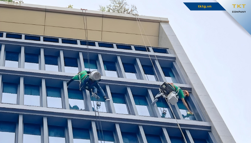 Dịch vụ vệ sinh siêu thị và trung tâm thương mại quận 8