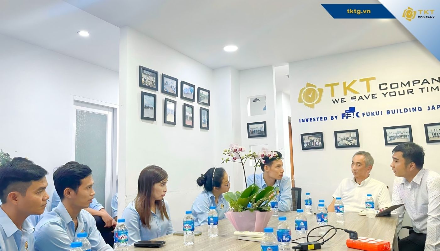 Công ty vệ sinh TKT Company 
