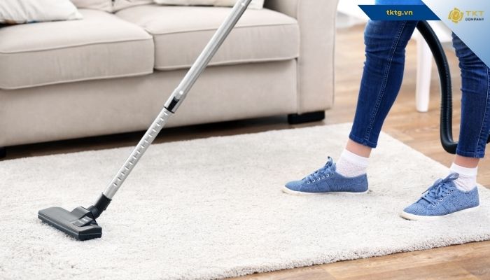 Một số sai lầm khi xử lý vết bẩn trên thảm