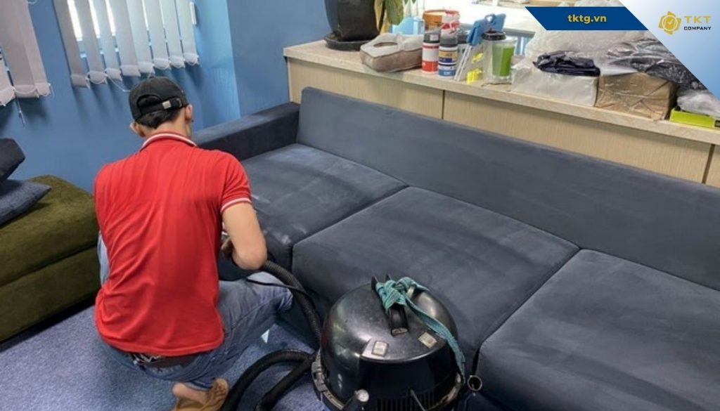 Dọn dẹp nhà ở lâu không sử dụng tại Quận 6