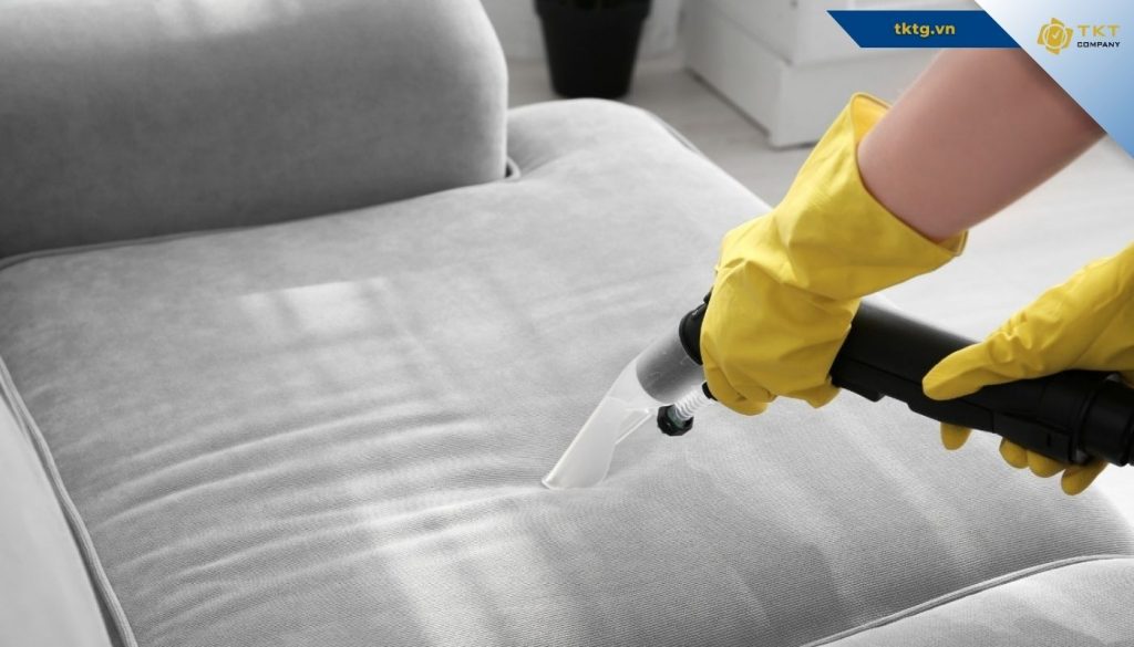 Cách làm sạch ghế sofa bọc vải lụa dính dầu mỡ