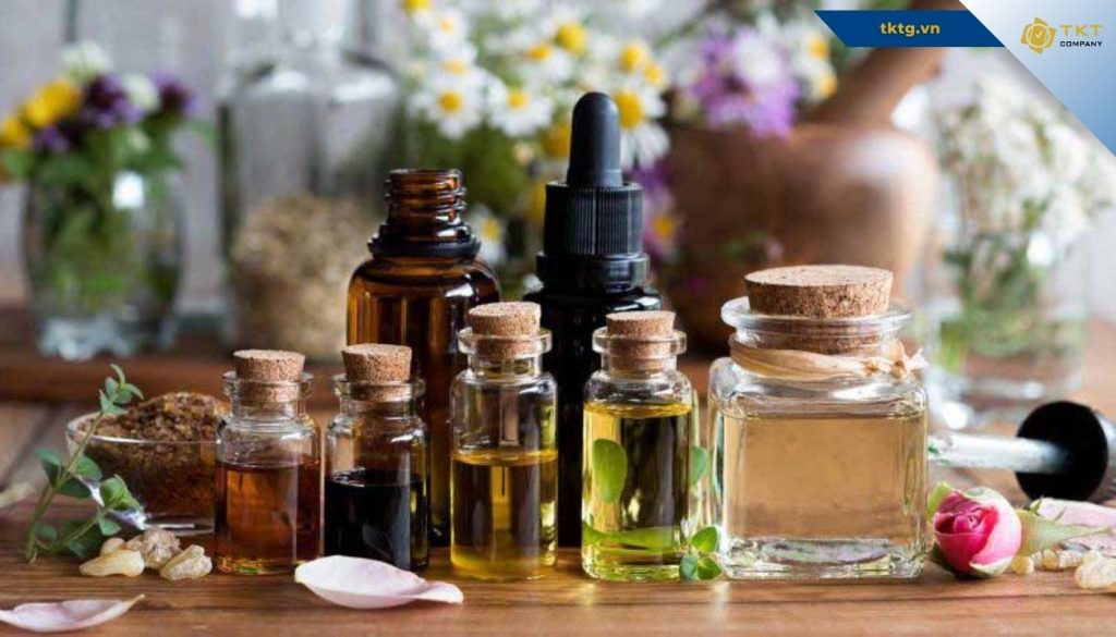 Tinh dầu hoặc nước xả vải làm giảm mùi hôi trên sofa